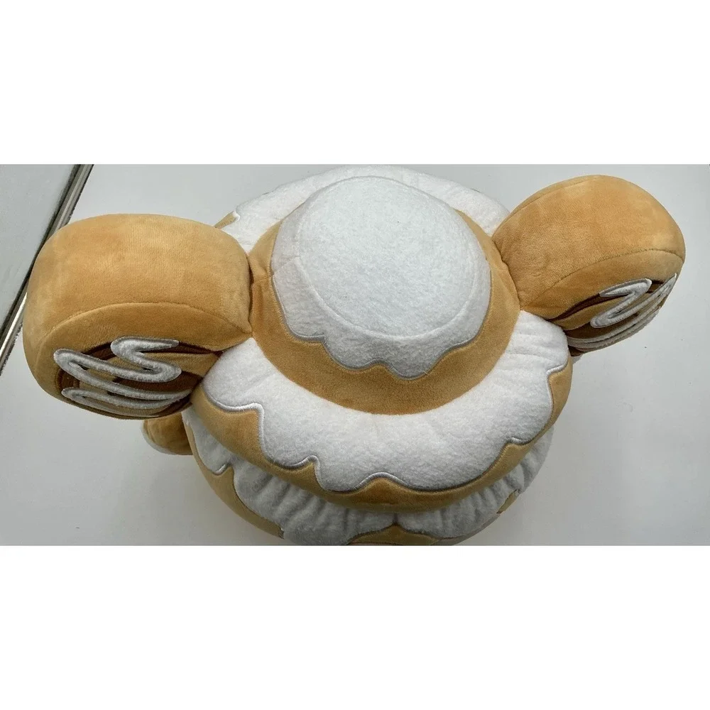 Disney Munchlings Mickey Mouse Scented Cinnamon Swirl Bun Munchling Baked Treats
